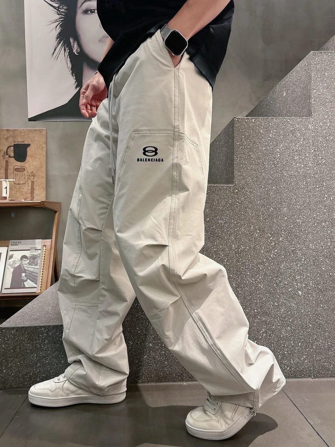 Men's Trousers BALENCIAGA 17810704