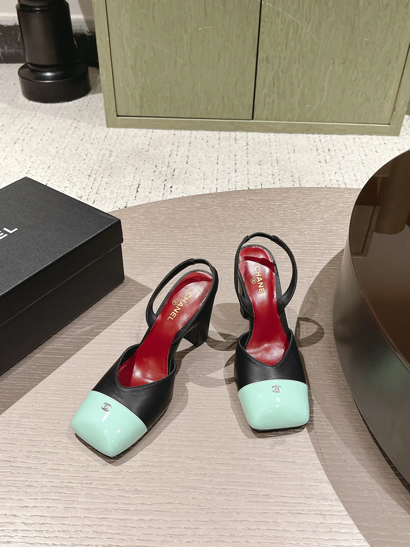 Women's Open-Toe Sandals CHANEL 18508988
