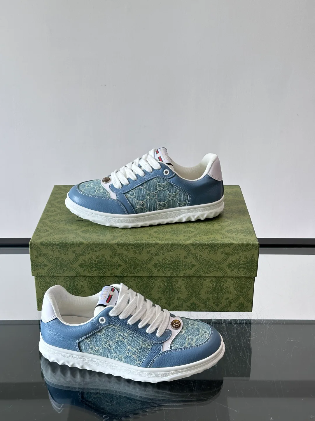 Men's Sneakers GUCCI 17069306