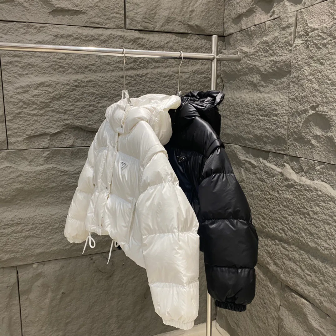 Women's Jackets And Down Jackets PRADA 18111797