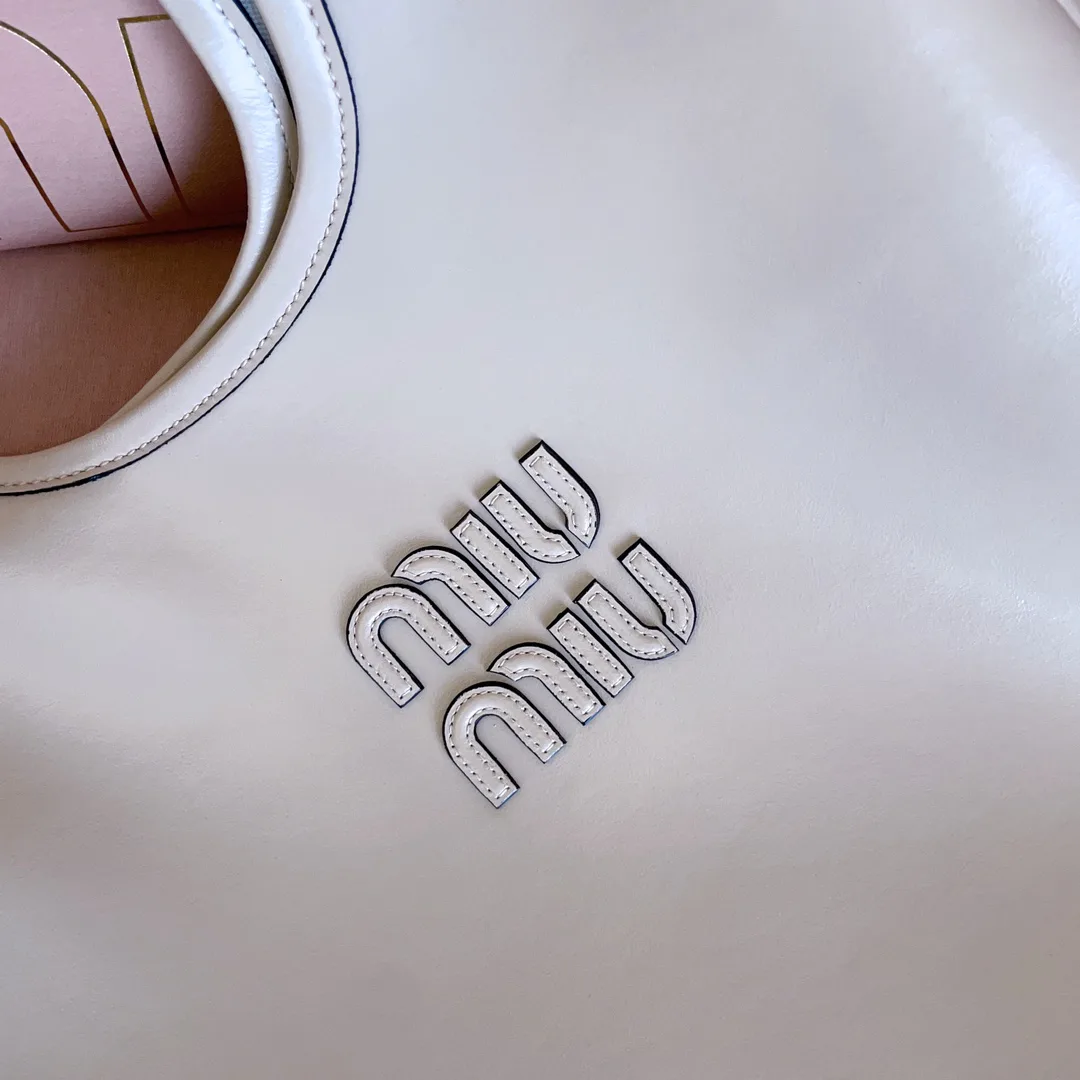 Women's Classic Handbags MIU MIU 18323205