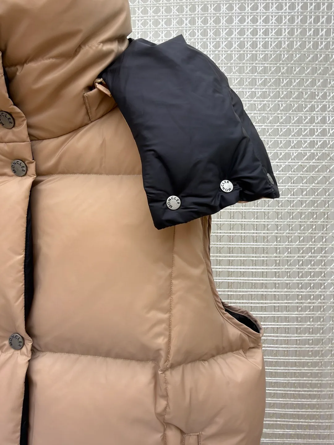 Жилеты Мужские Moncler 18612884