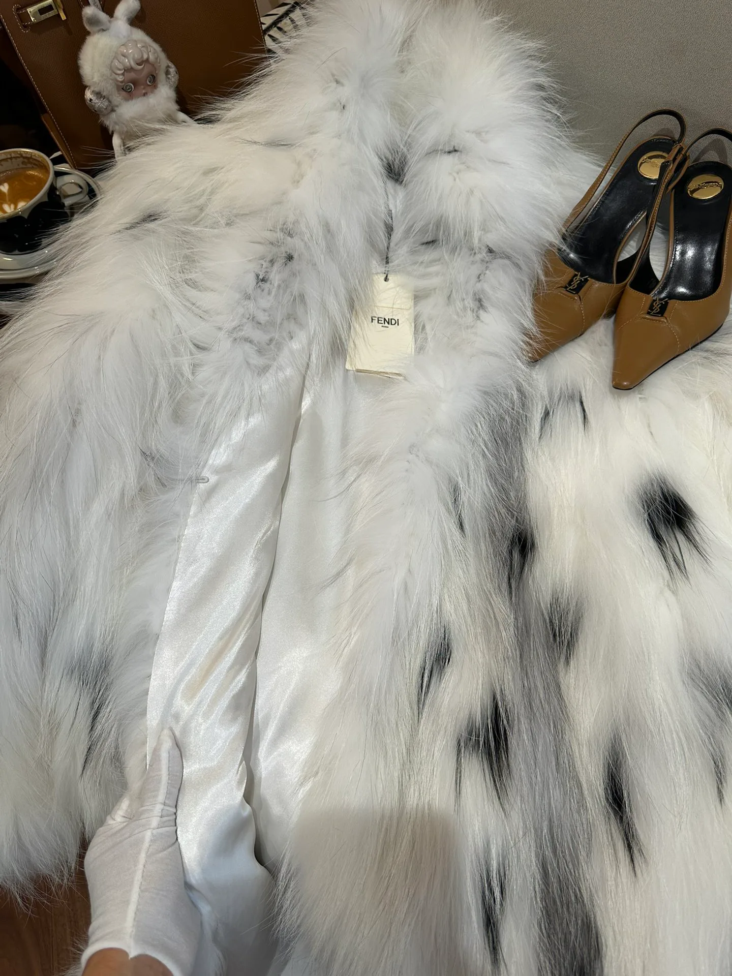 Women's Fur Coats FENDI 18437662