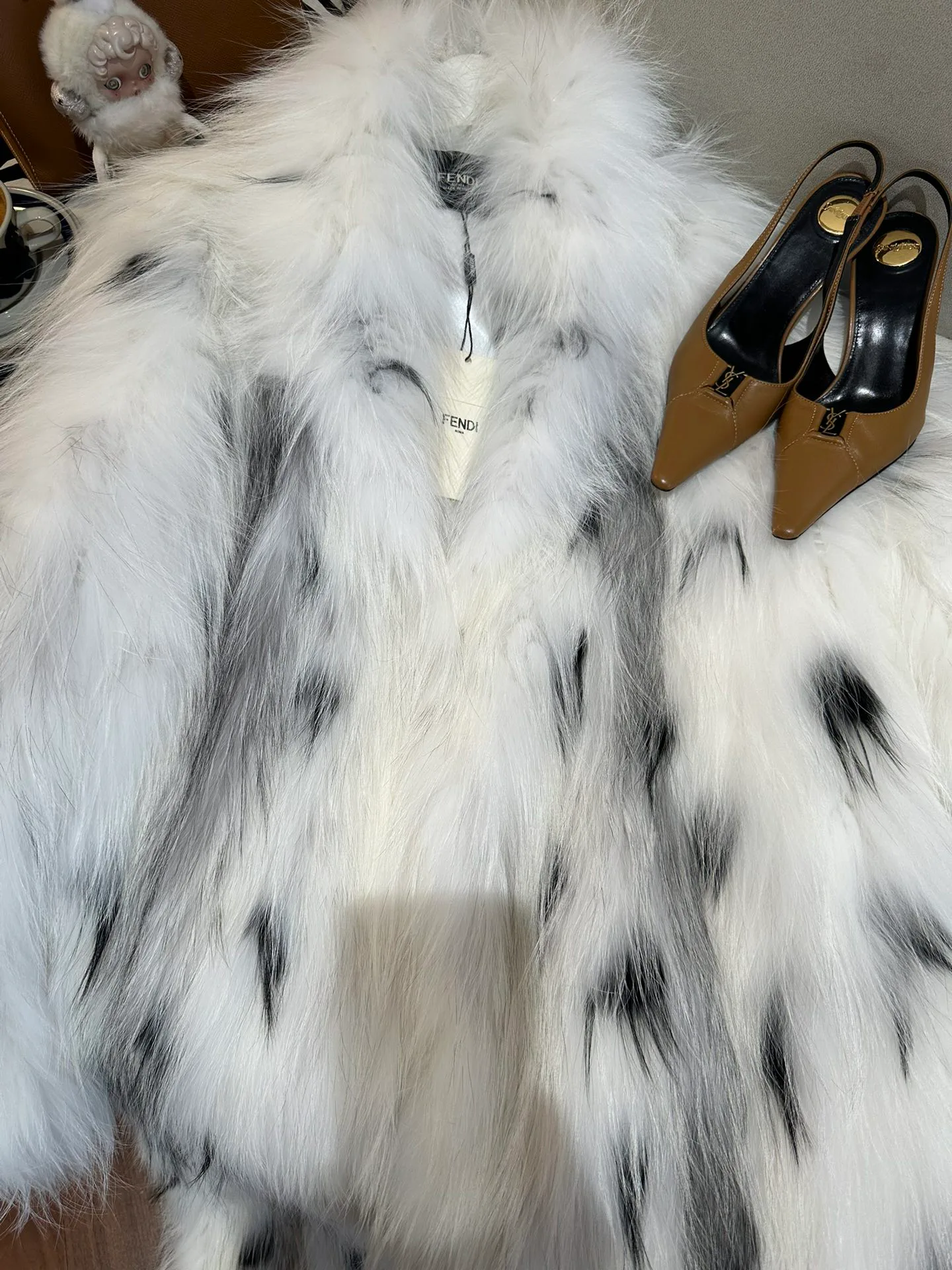 Women's Fur Coats FENDI 18437662