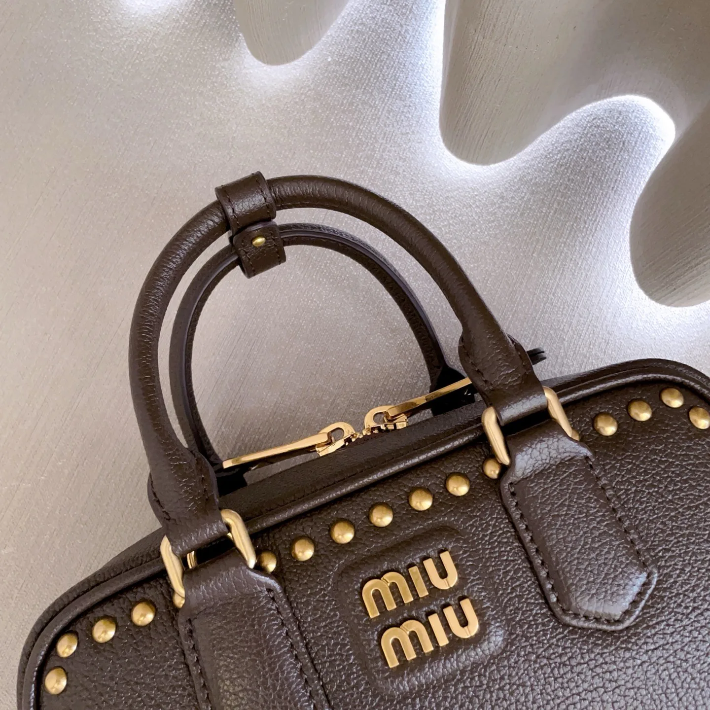 Women's Classic Handbags MIU MIU 17842270