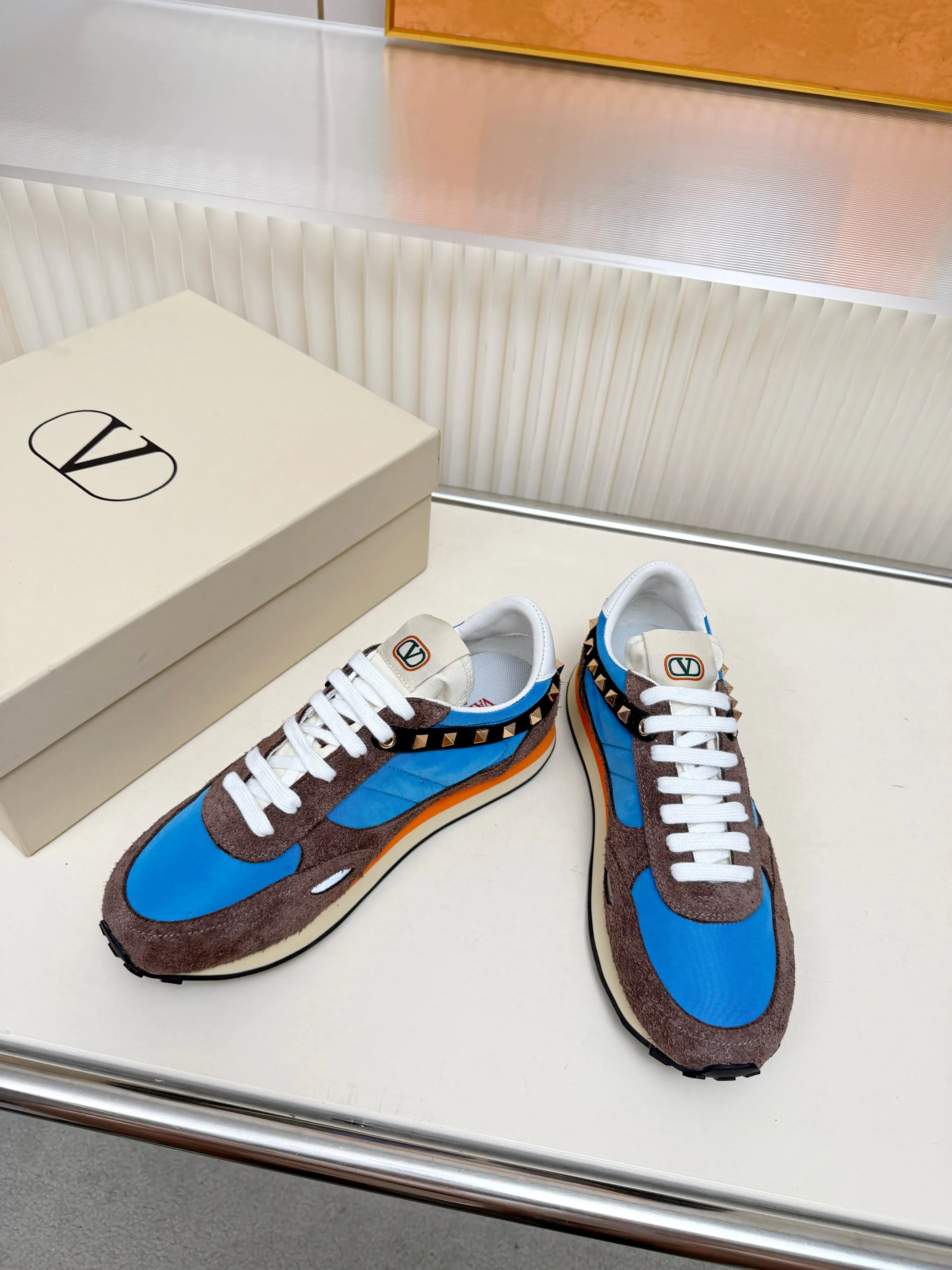 Women's Sneakers VALENTINO 18212006