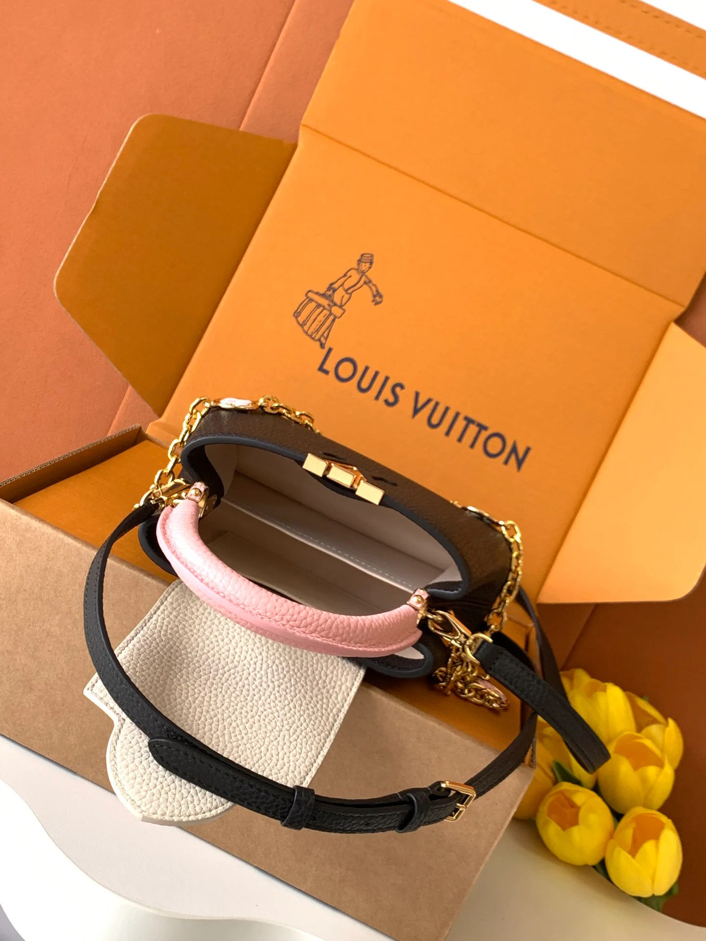 Women's Classic Handbags LOUIS VUITTON 18520892