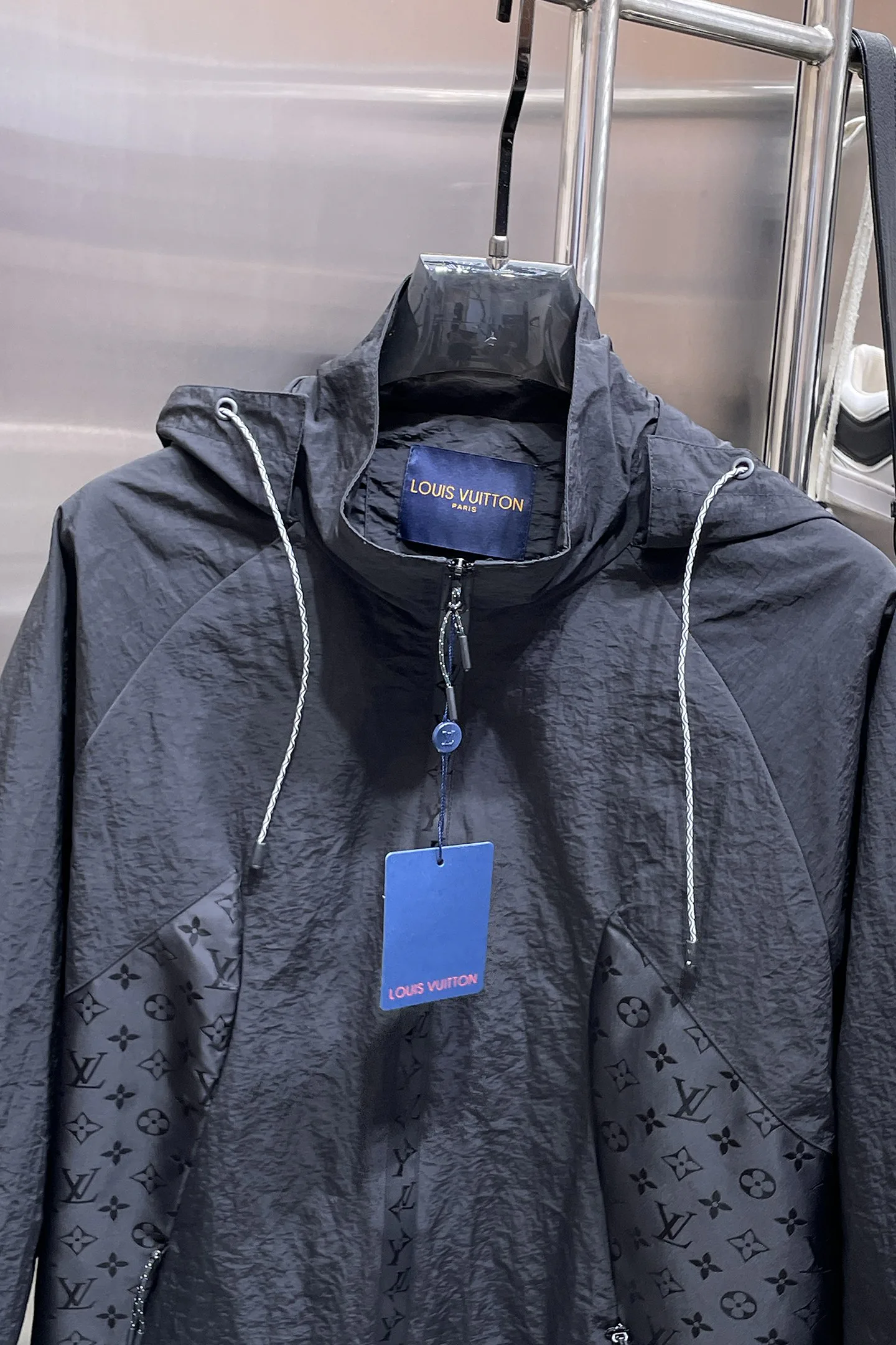 Men's Jackets And Down Jackets LOUIS VUITTON 17966710