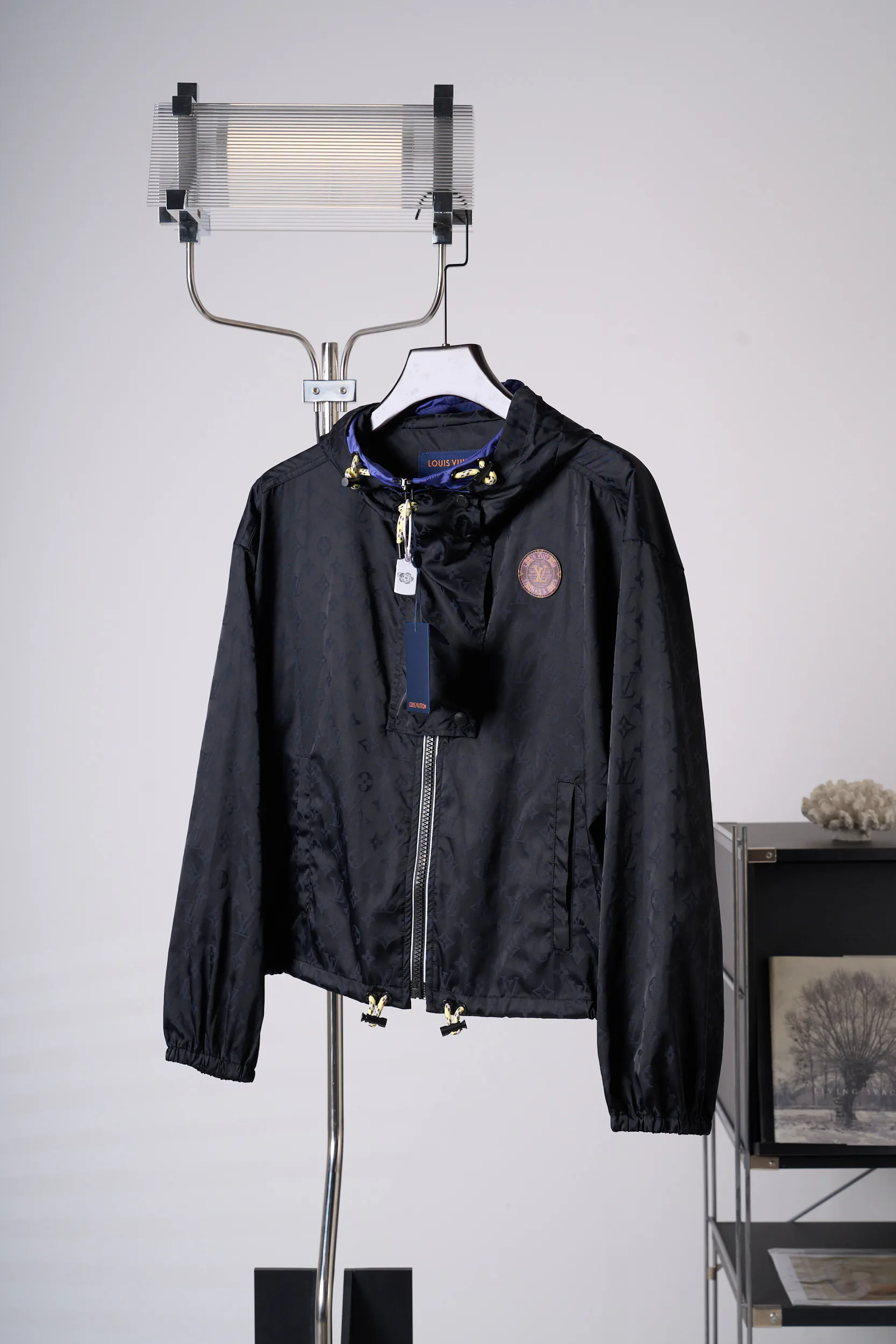 Men's Jackets And Down Jackets LOUIS VUITTON 18179056