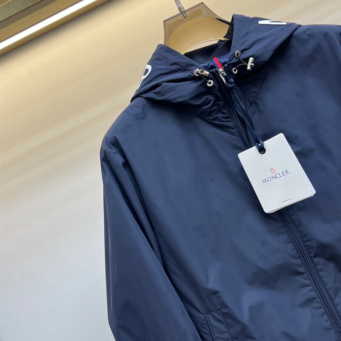 Women's Jackets And Down Jackets MONCLER 17340718
