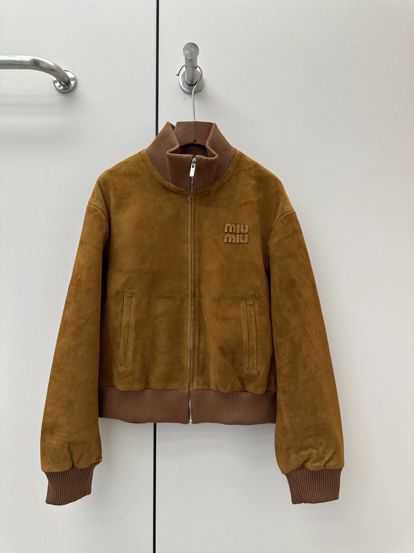 Women's Leather Jackets And Sheepskin Coats MIU MIU 18173059