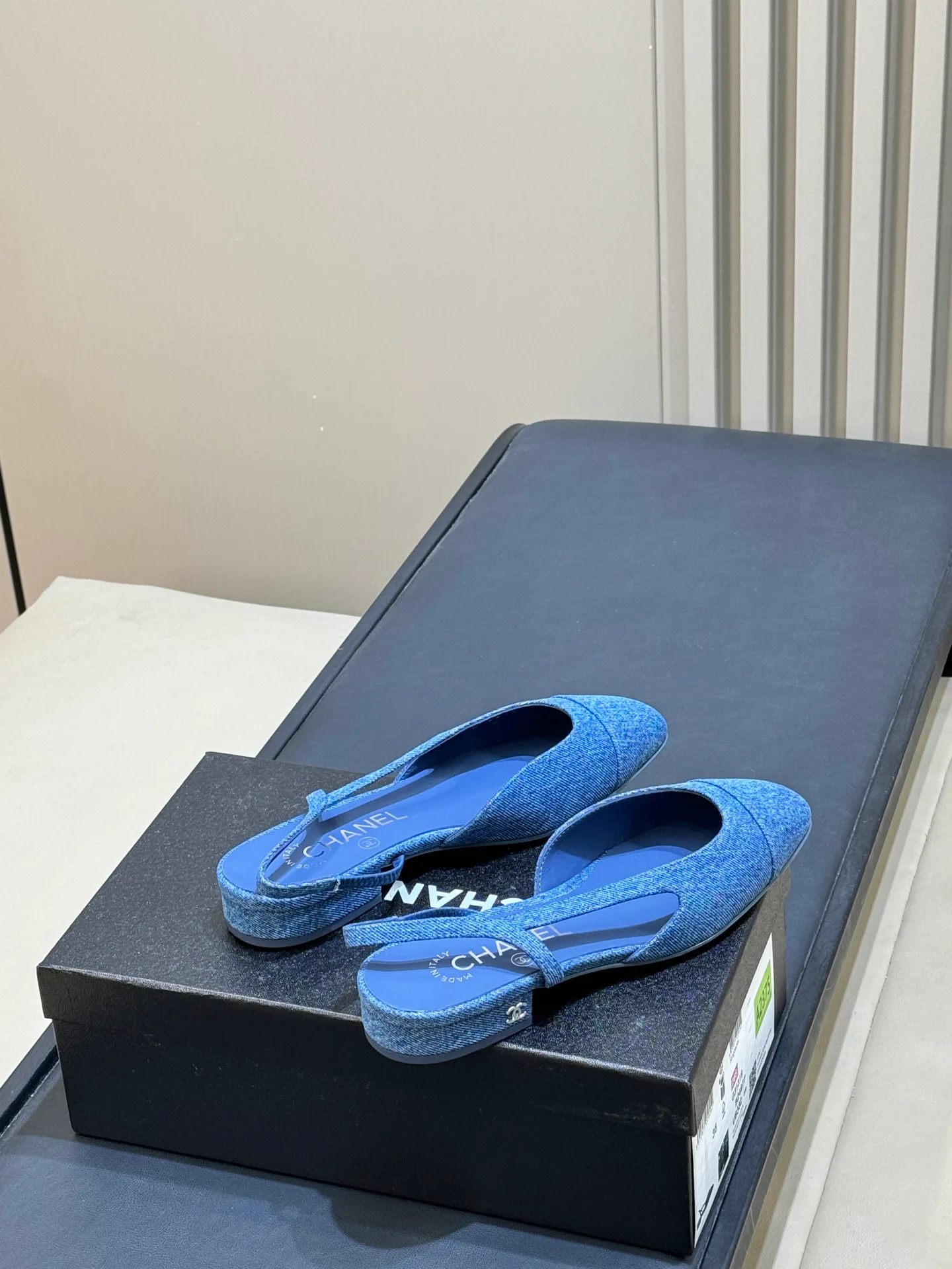Women's Heels CHANEL 18073212