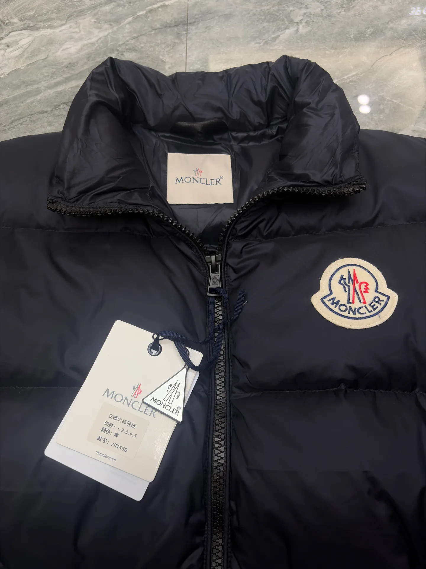Women's Jackets And Down Jackets MONCLER 17568687
