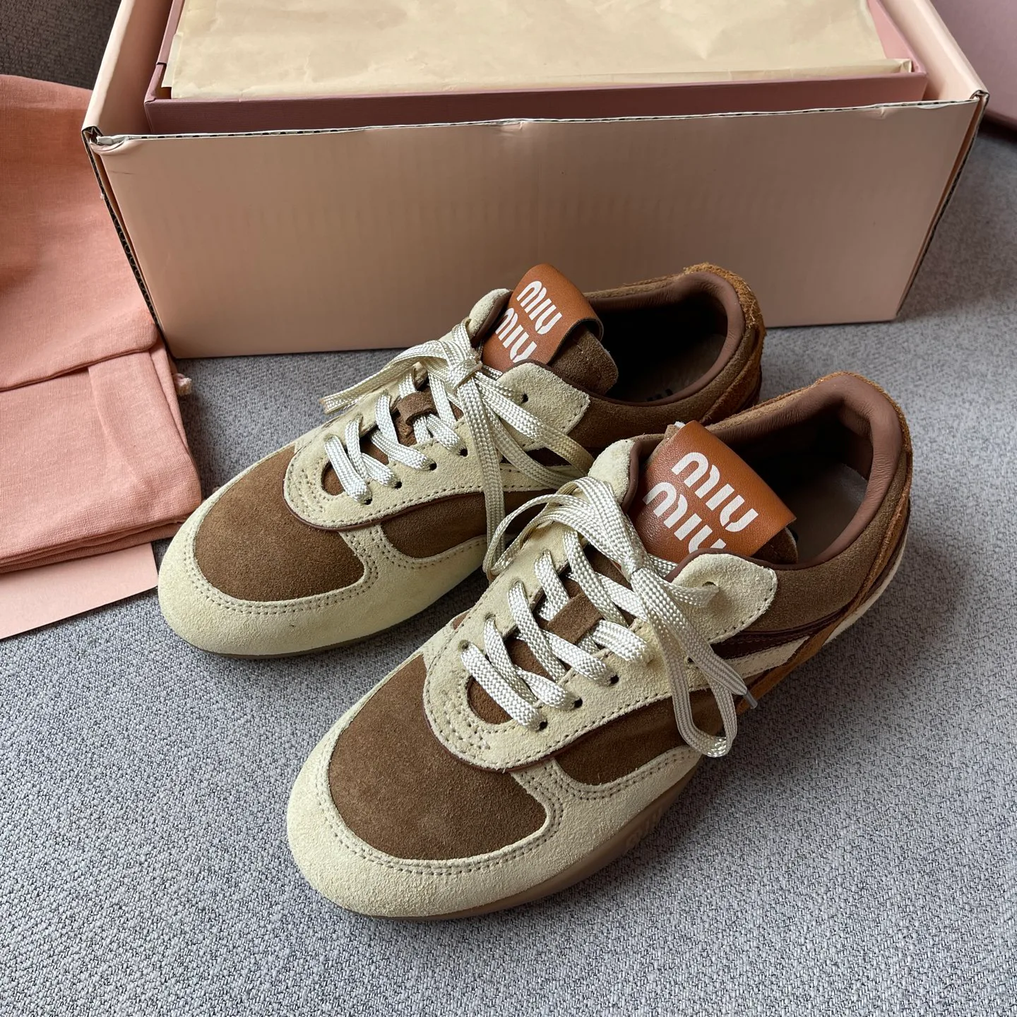 Women's Sneakers MIU MIU 18066333