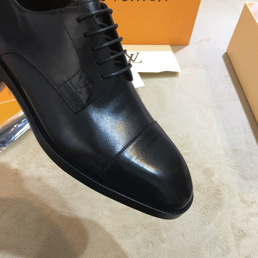 Men's Loafers And Dress Shoes LOUIS VUITTON 17955340