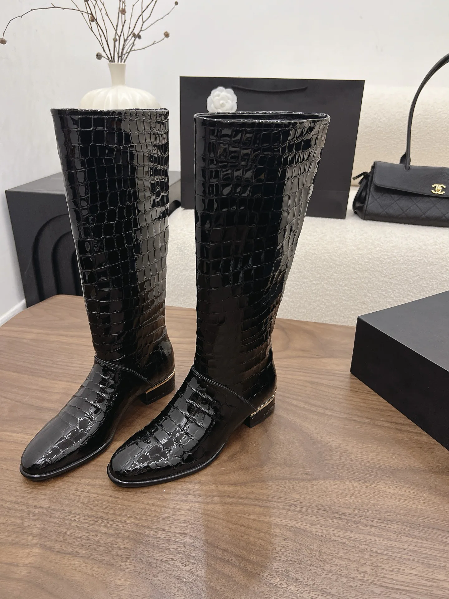 Women's Boots CHANEL 17302928