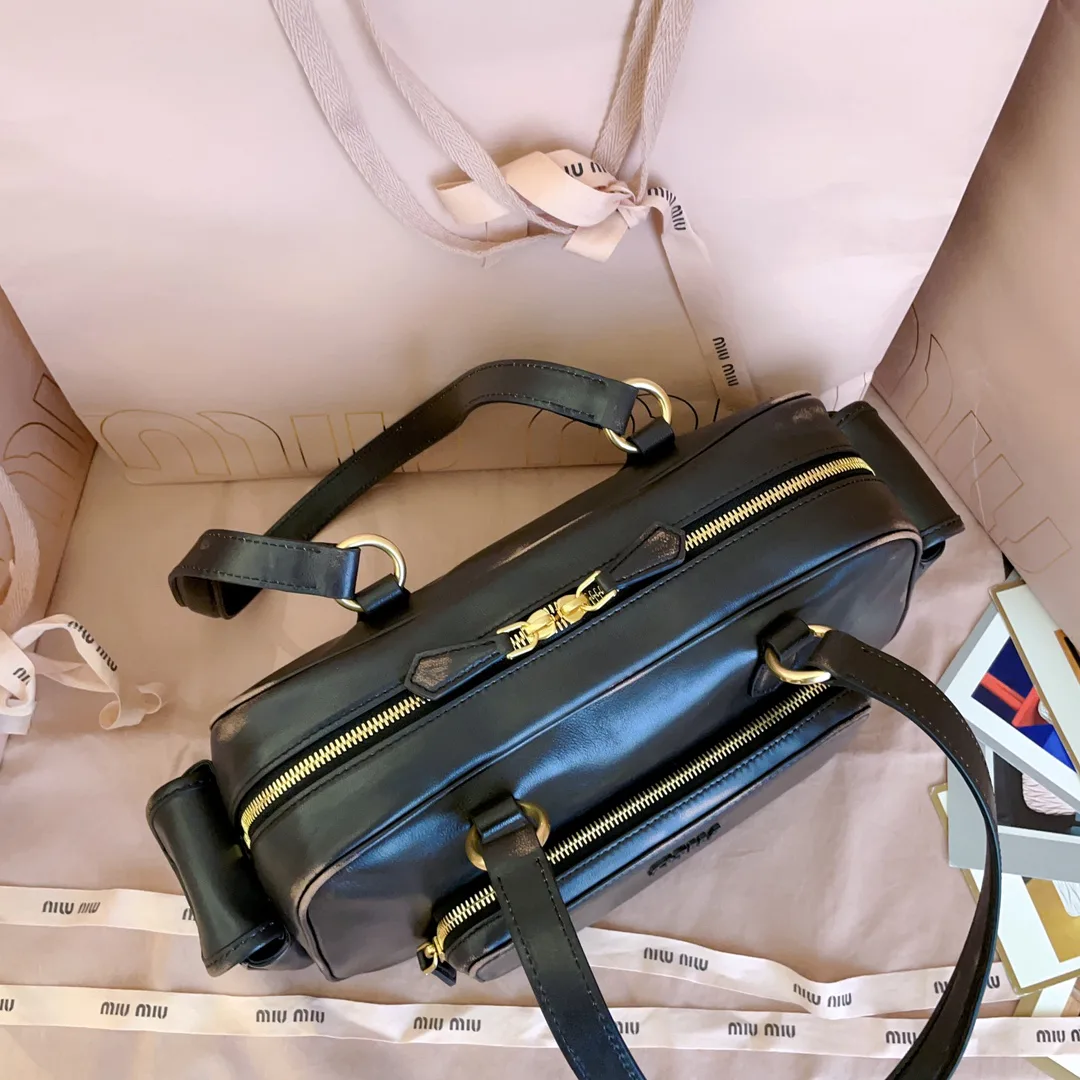 Классические Сумки Женские Miu Miu 18602490