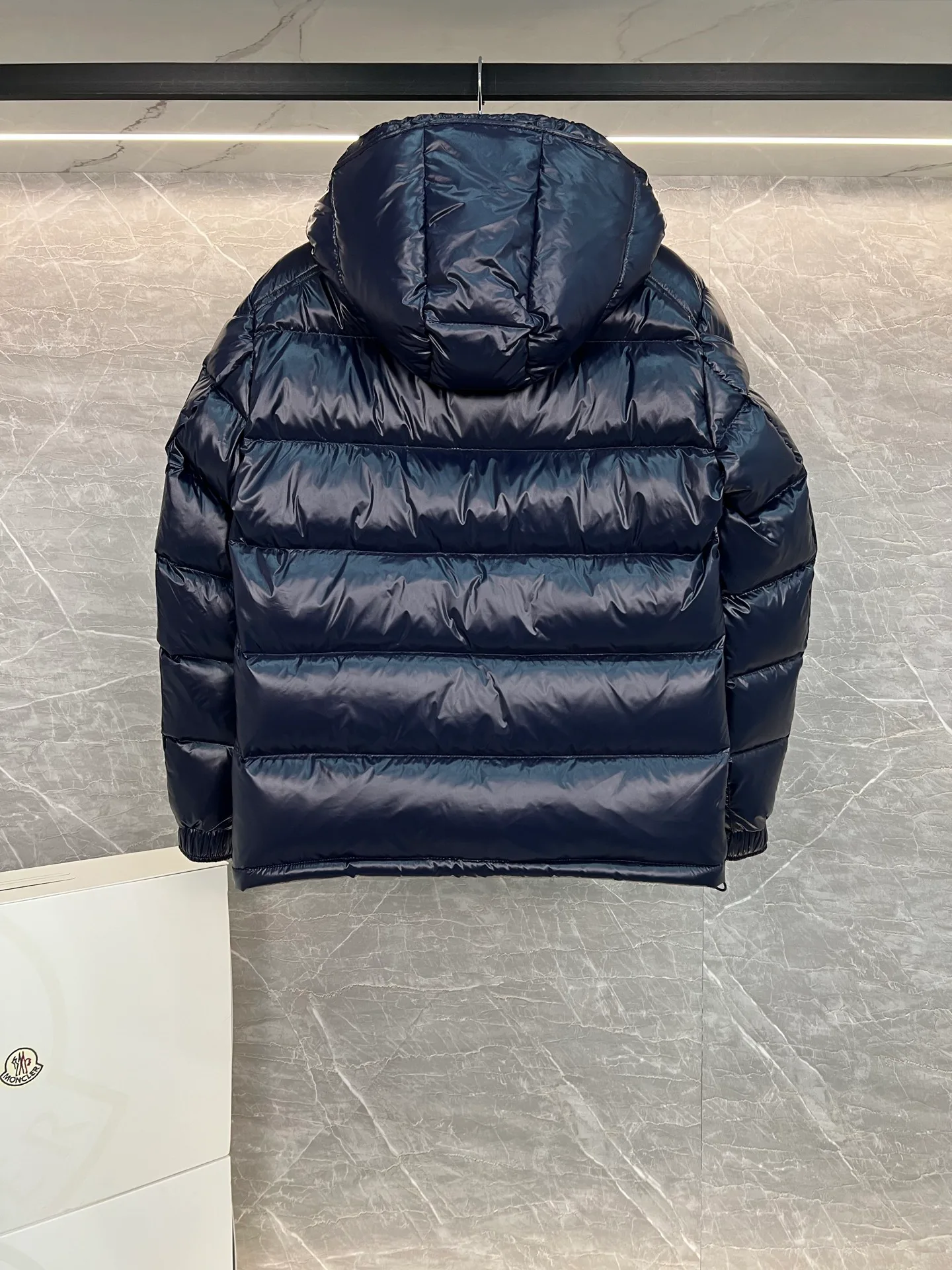 Men's Jackets And Down Jackets MONCLER 18111322