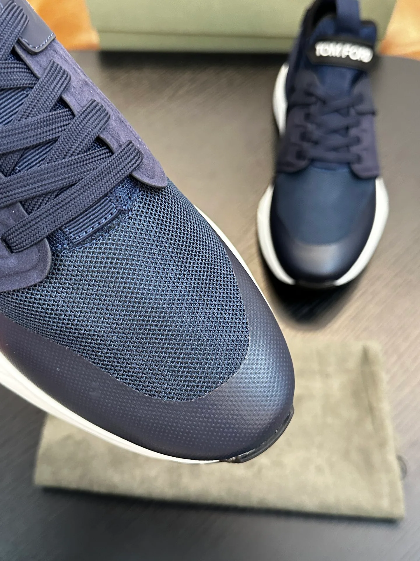 Men's Sneakers TOM FORD 18118670
