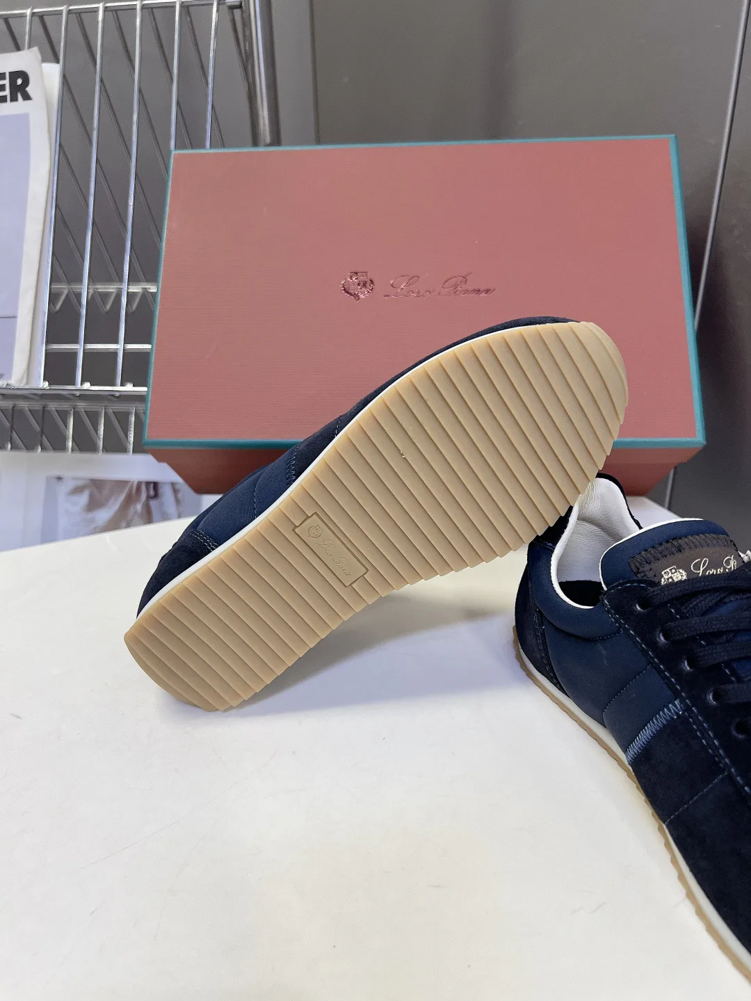 Women's Sneakers LORO PIANA 17449334