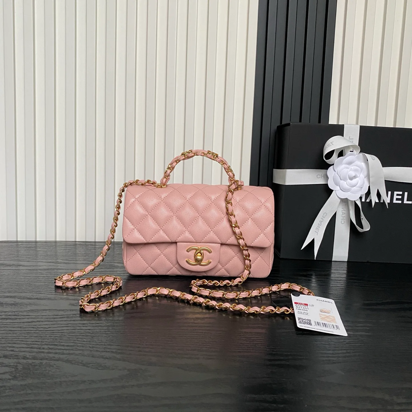 Women's Classic Handbags CHANEL 17364569