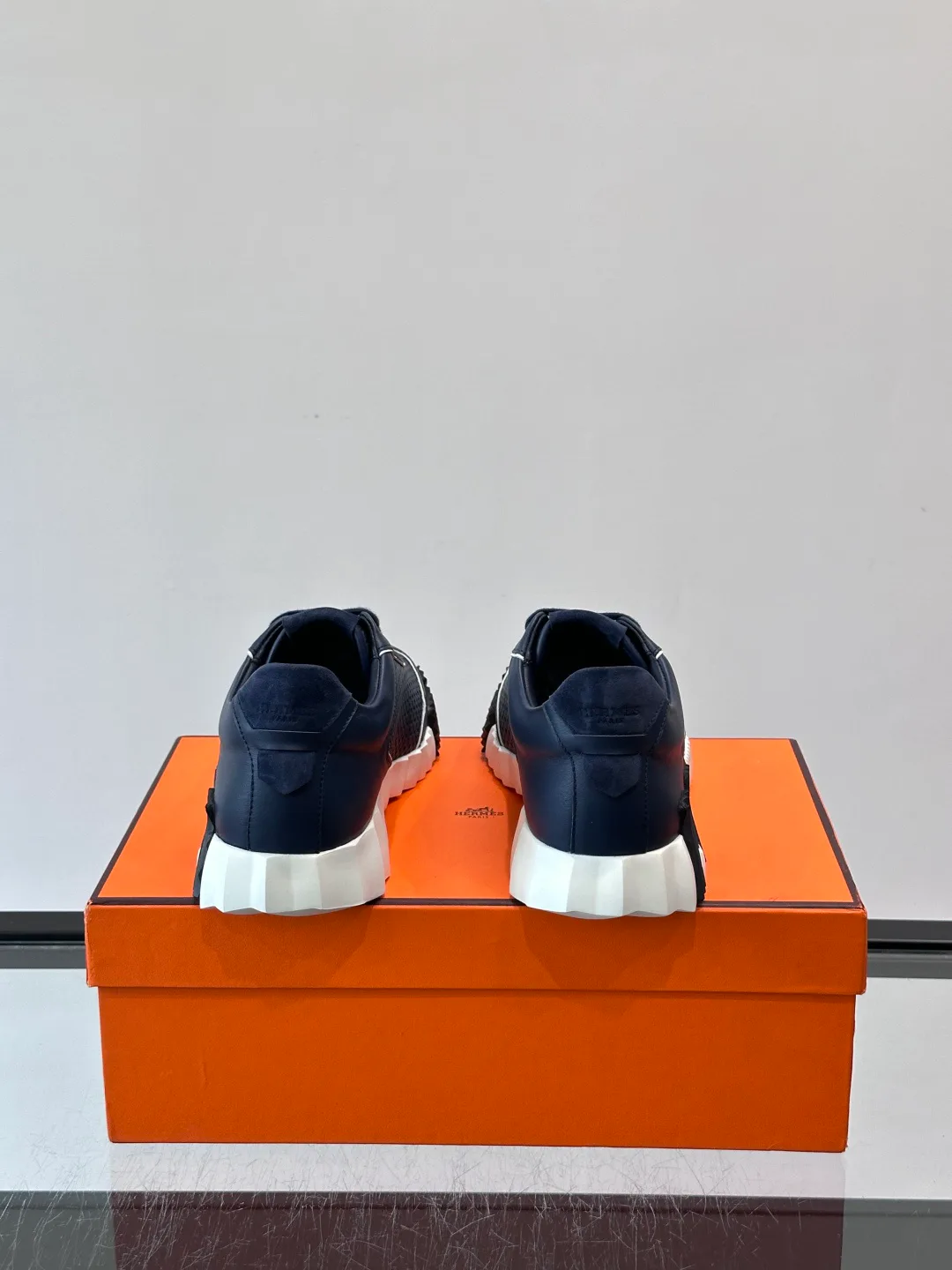Women's Sneakers HERMES 18102088