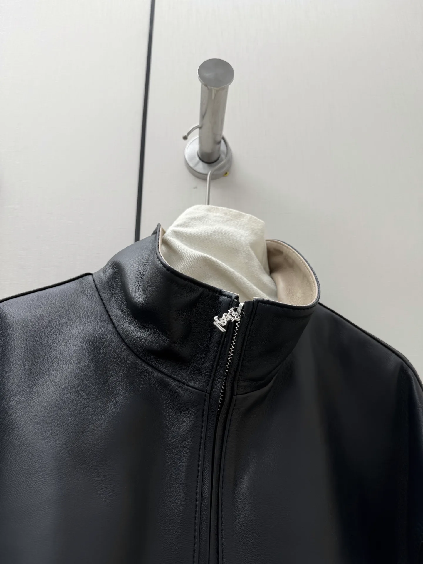 Women's Leather Jackets And Sheepskin Coats SAINT LAURENT 18064830