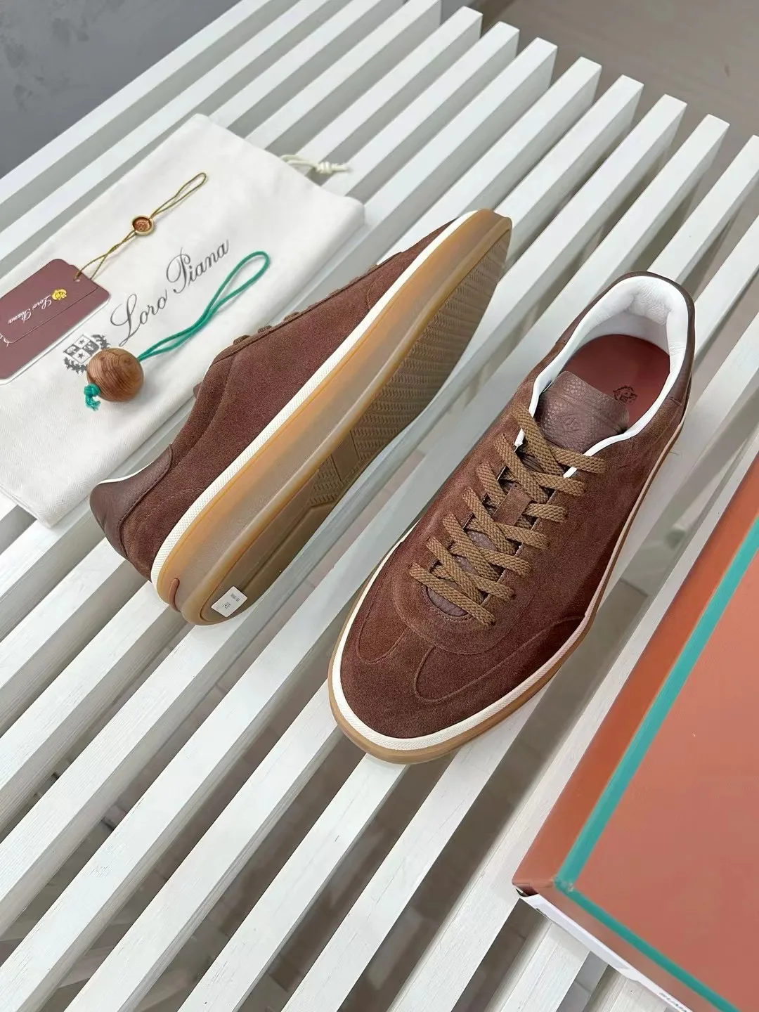 Men's Sneakers LORO PIANA 18382763