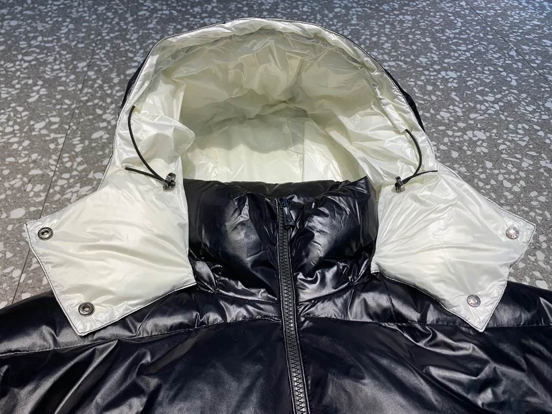 Men's Jackets And Down Jackets MONCLER 18392256