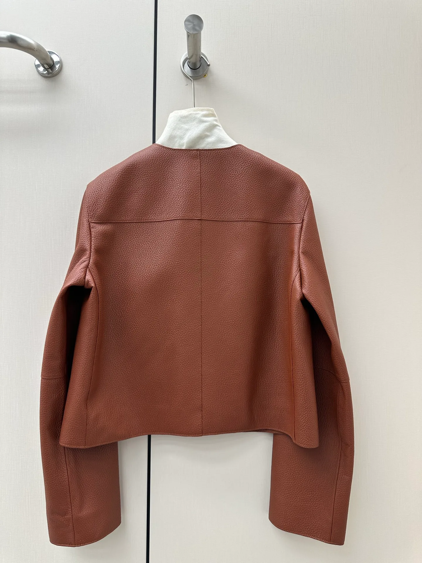 Women's Leather Jackets And Sheepskin Coats HERMES 18130757