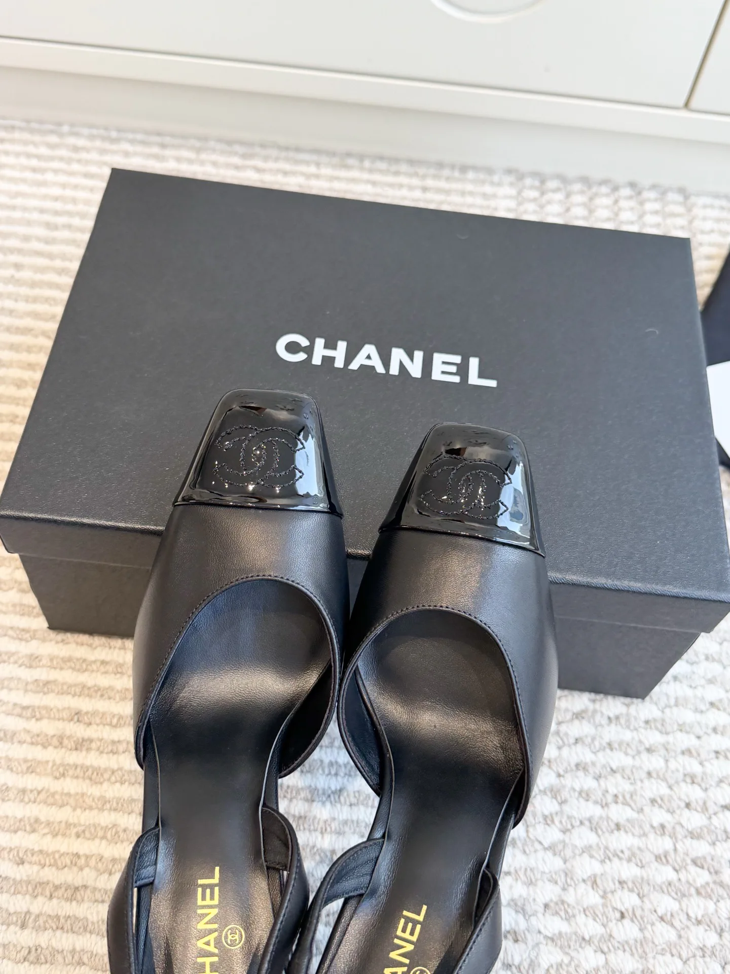 Women's Heels CHANEL 17936543