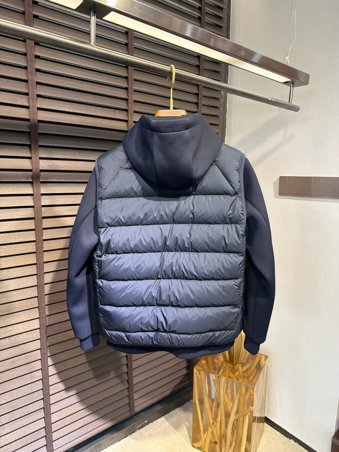 Men's Jackets And Down Jackets MONCLER 18361330