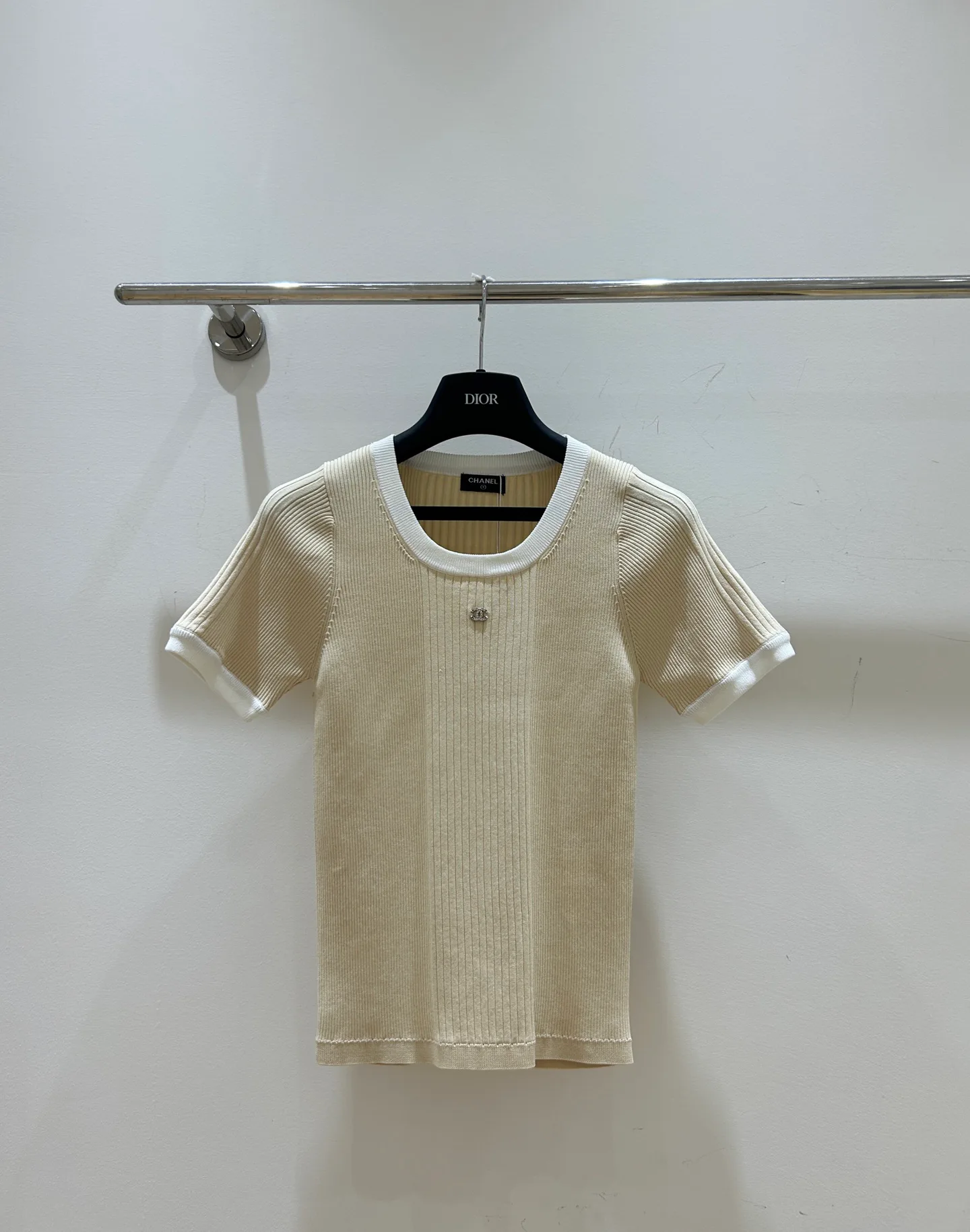 Women's T-Shirts CHANEL 18097477