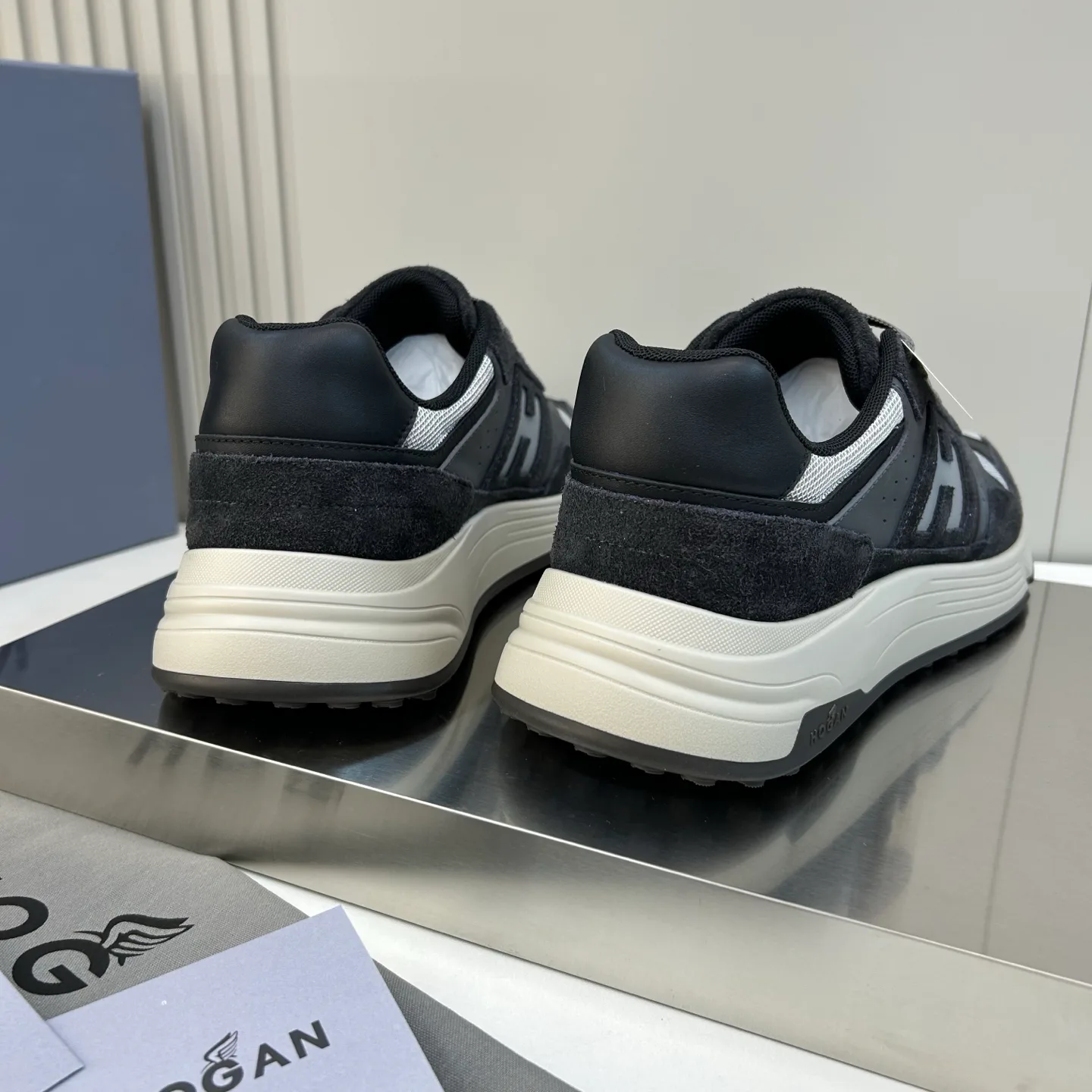 Men's Sneakers HOGAN 17280336