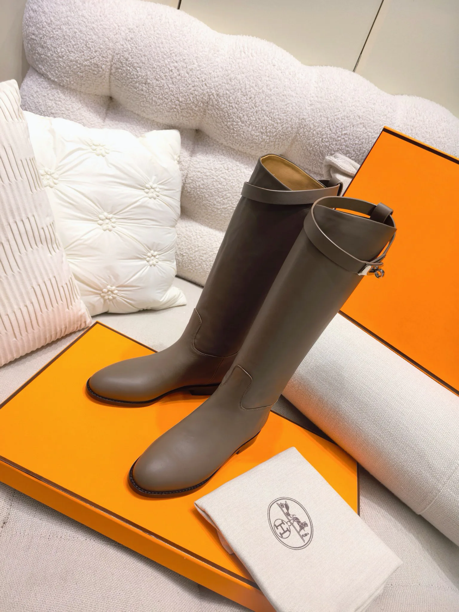Women's Boots HERMES 18233109