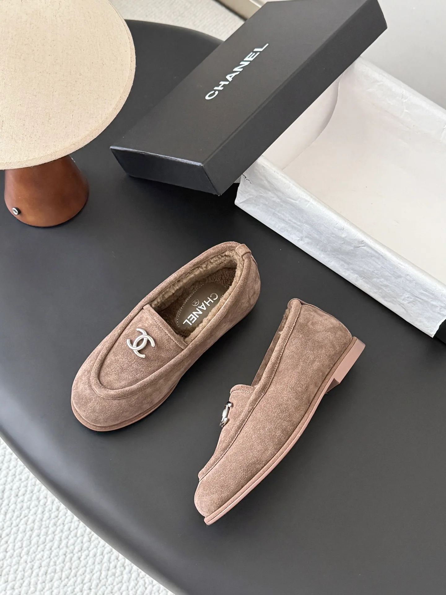 Women's Loafers And Moccasins CHANEL 18138956