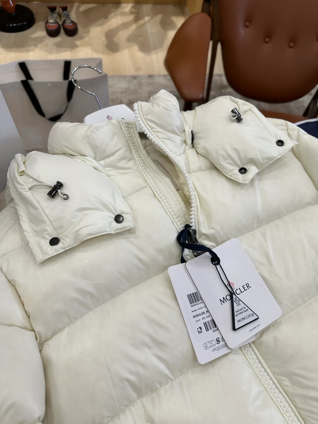 Men's Jackets And Down Jackets MONCLER 18461343