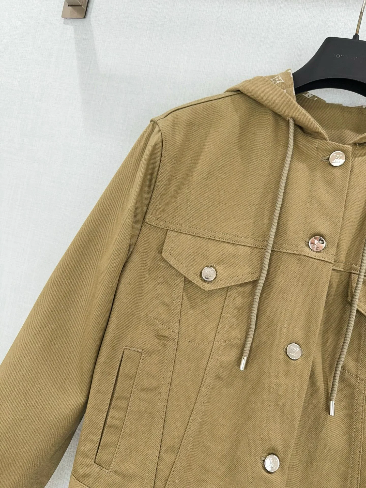 Women's Jackets And Down Jackets LOUIS VUITTON 17669155