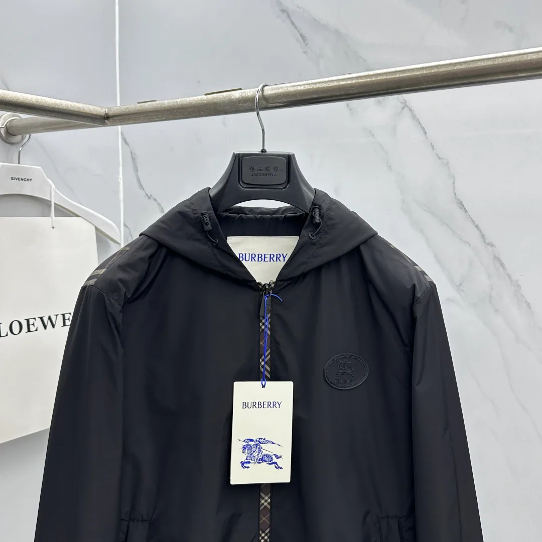 Men's Jackets And Down Jackets BURBERRY 18246801