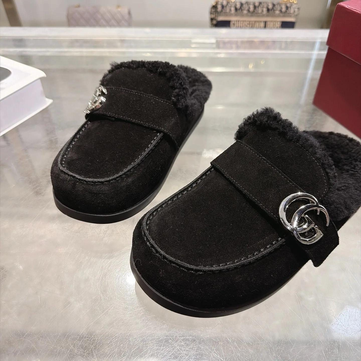 Women's Mules And Clogs GUCCI 18449709