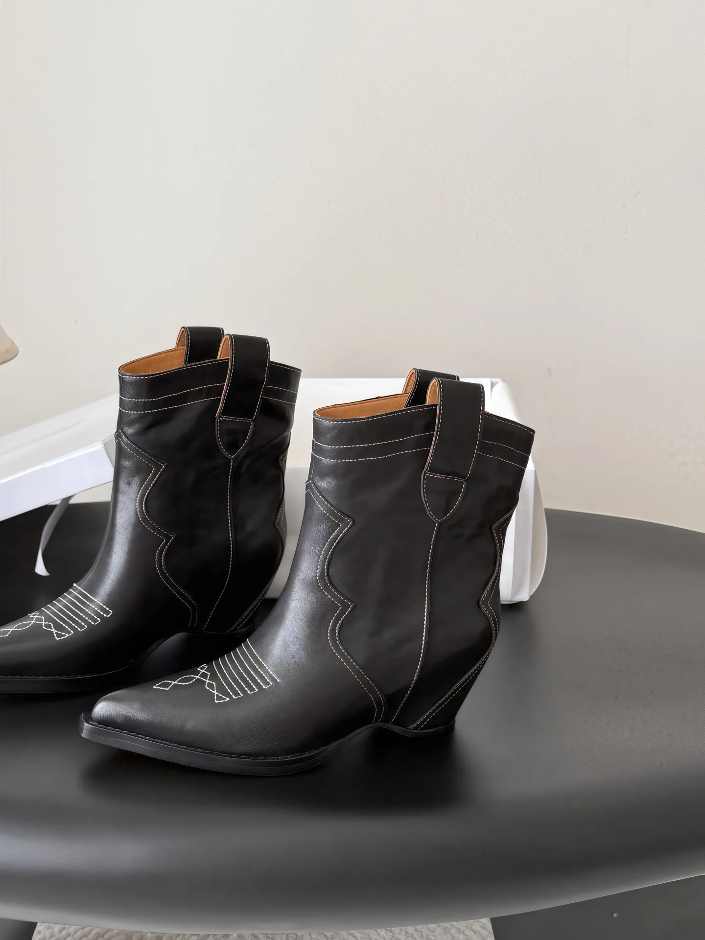Women's Ankle Boots MAISON MARGIELA 18152757