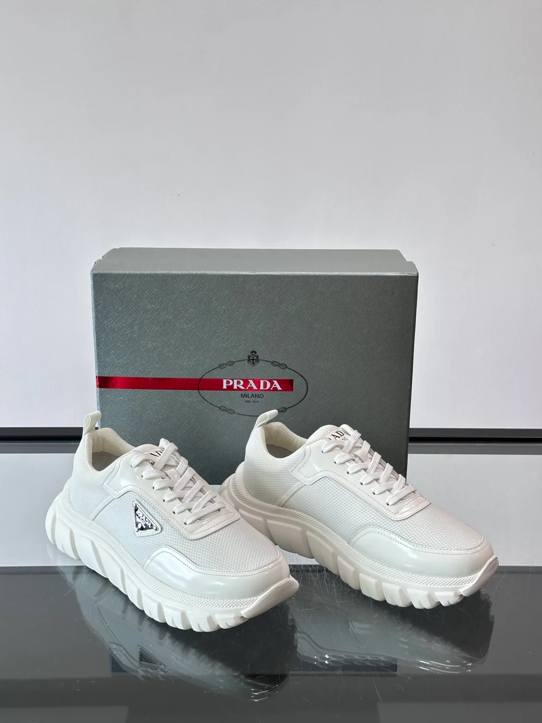 Men's Sneakers PRADA 17354135