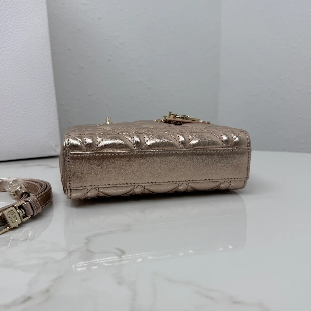 Women's Classic Handbags CHRISTIAN DIOR 18116367