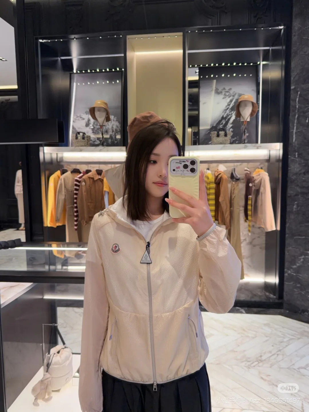 Men's Jackets And Down Jackets MONCLER 17480515
