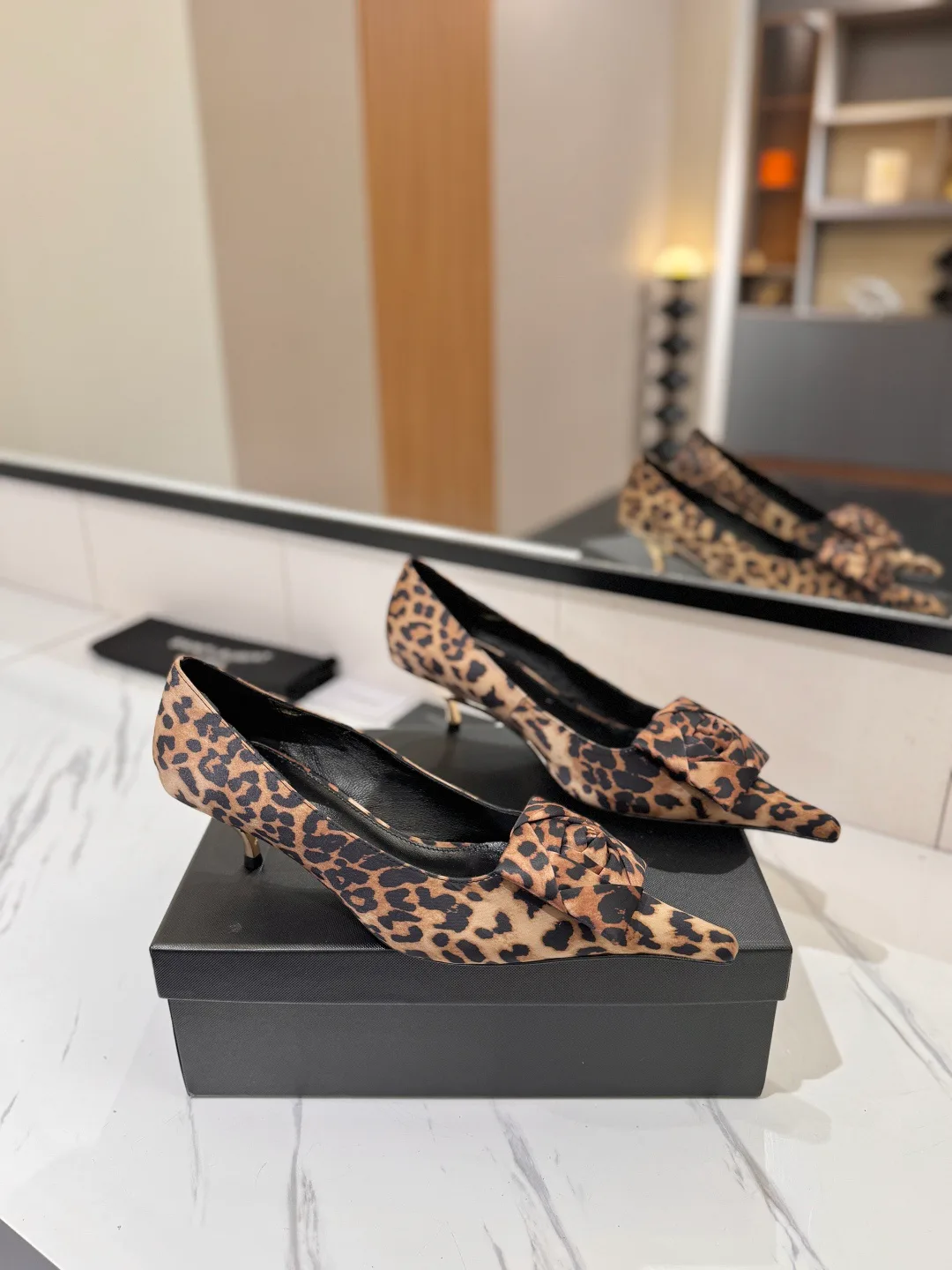 Women's Heels SAINT LAURENT 18322937