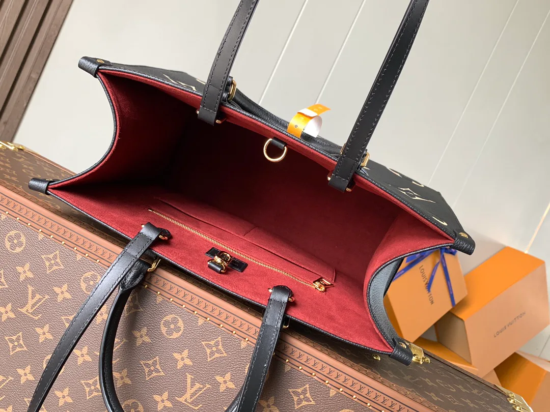 Women's Classic Handbags LOUIS VUITTON 18148127