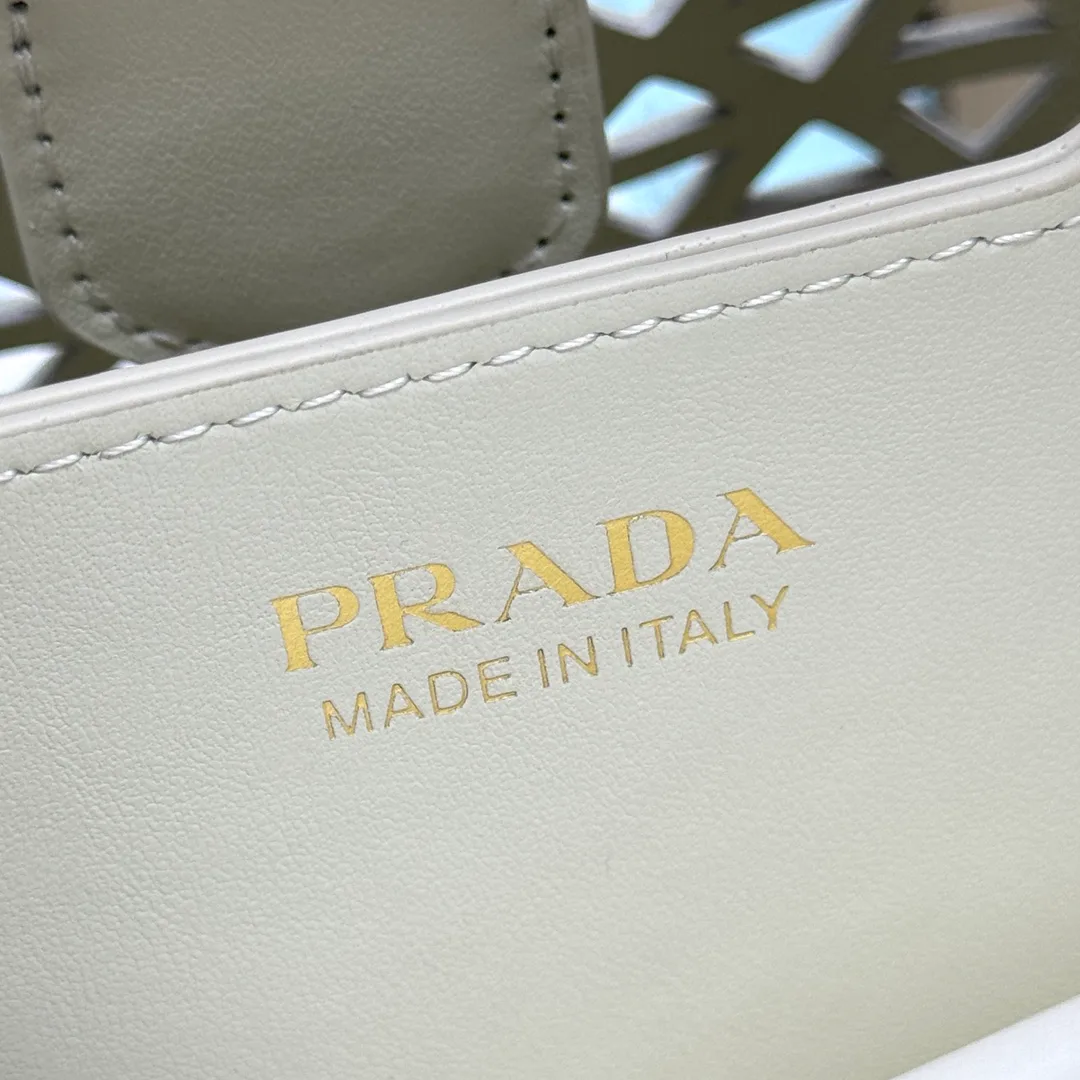 Women's Classic Handbags PRADA 18323060