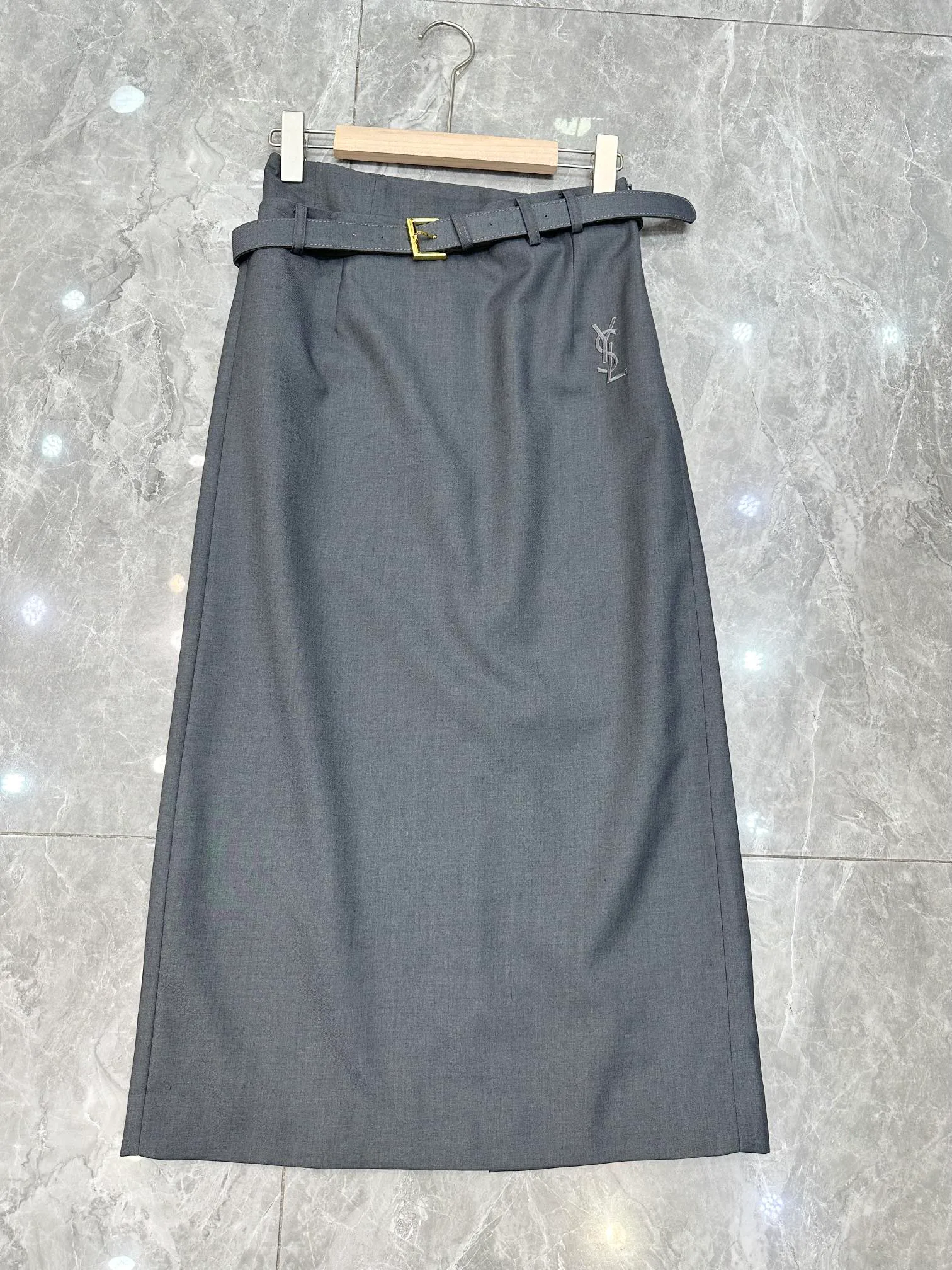Women's Skirts SAINT LAURENT 17886348