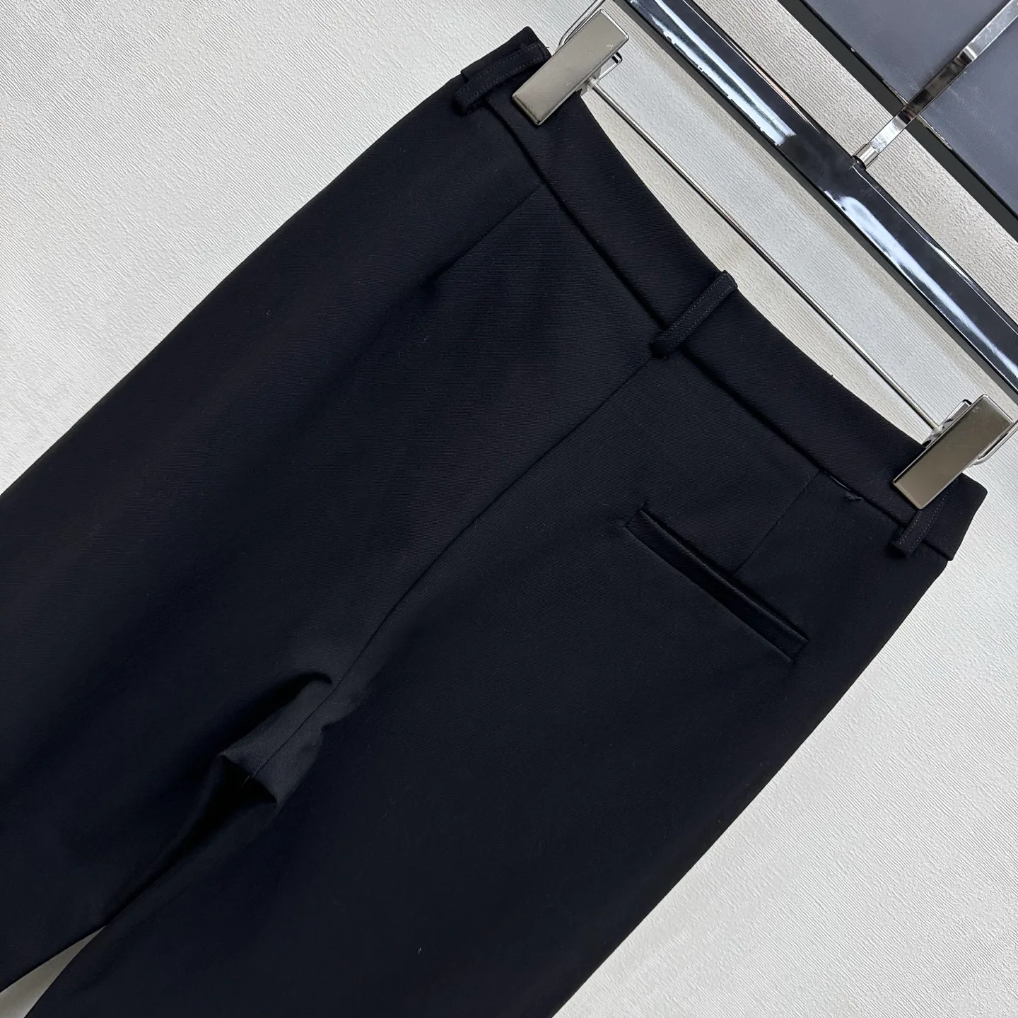Women's Trousers CHANEL 18328033