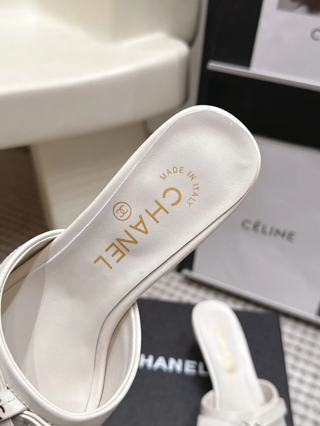 Women's Open-Toe Sandals CHANEL 17421374